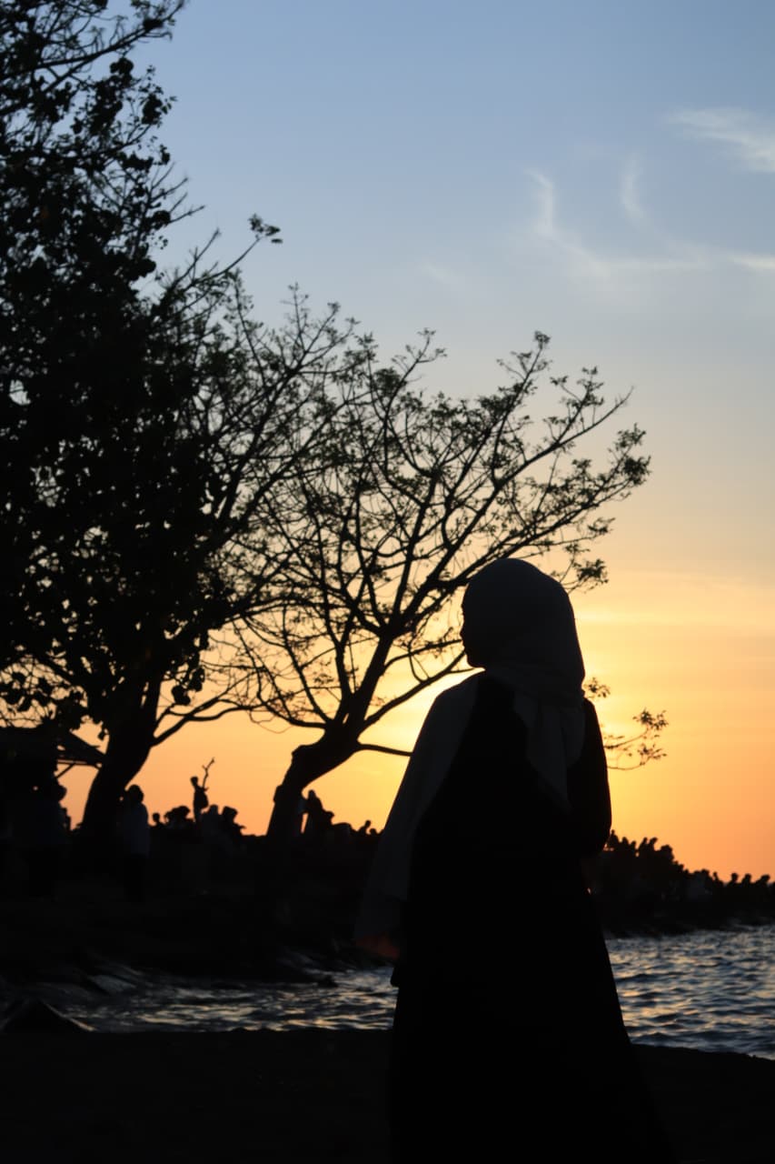 Tri Dwiva Lira Mustika